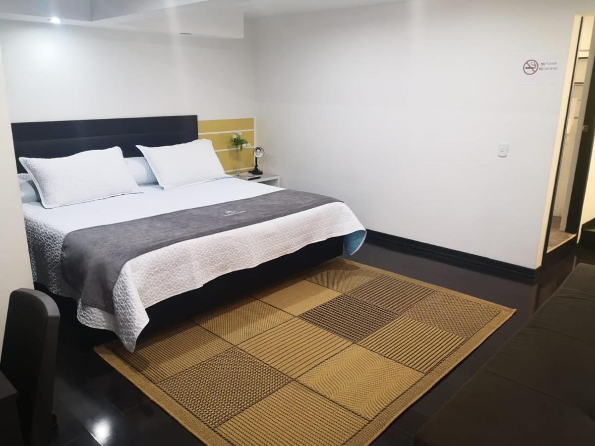 Отель Puerto Madero Boutique Чия Экстерьер фото